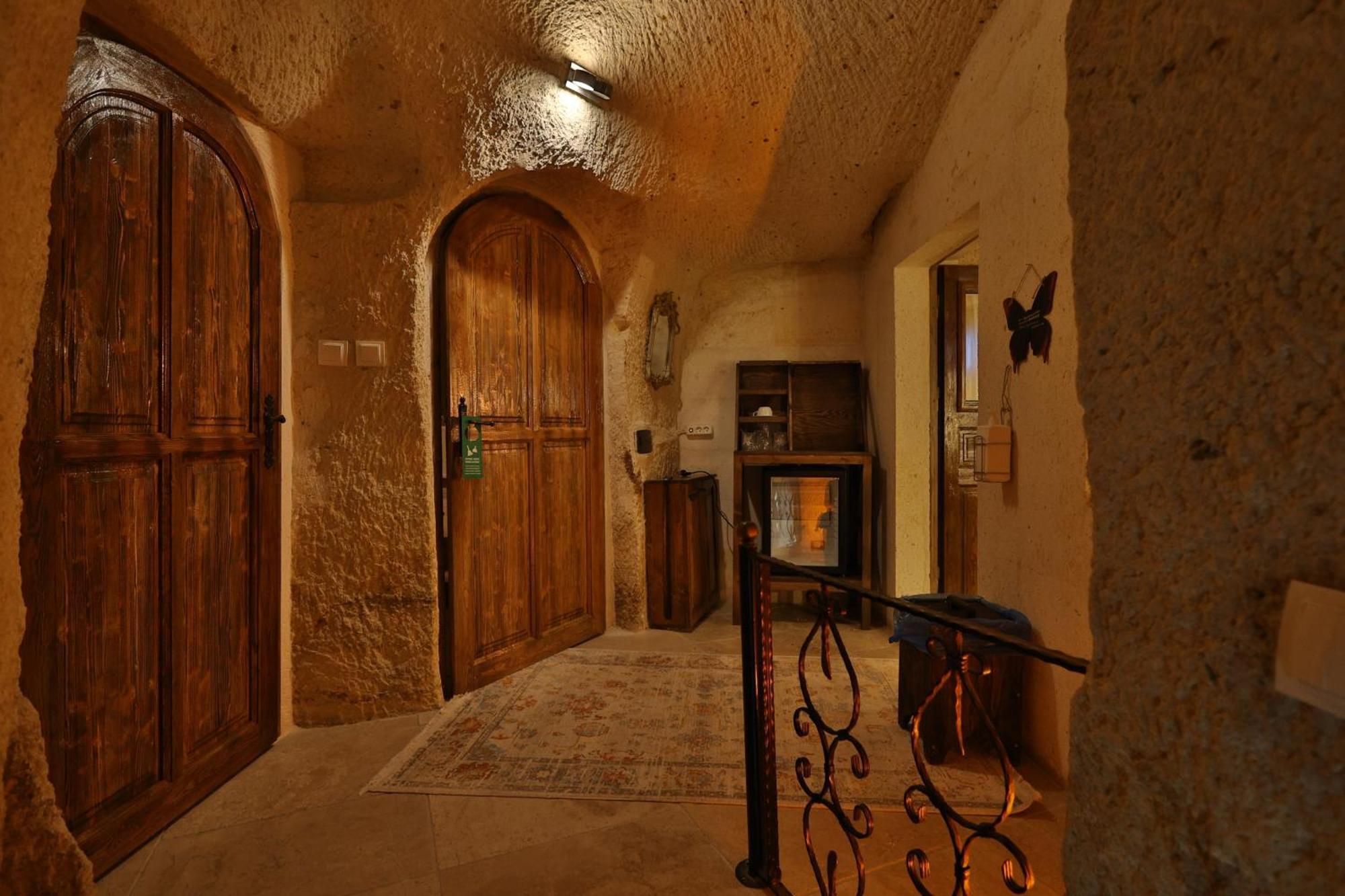 Demisos Caves Hotel Urgup Exterior photo