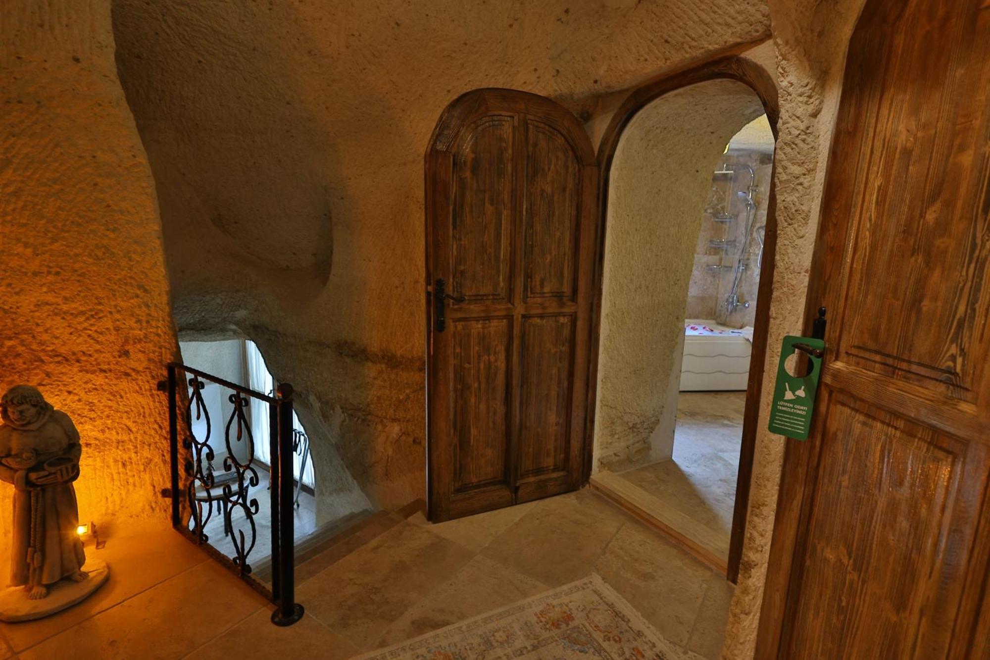 Demisos Caves Hotel Urgup Exterior photo